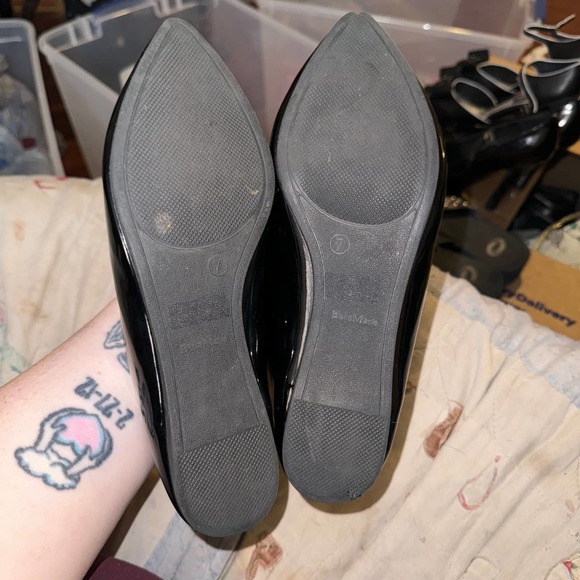 Black Flat Pointed Shoe Size 7 - Picture 3 of 5